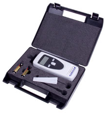 The CDT-1000HD is supplied in a foam-fitted, hard-plastic Carrying Case.